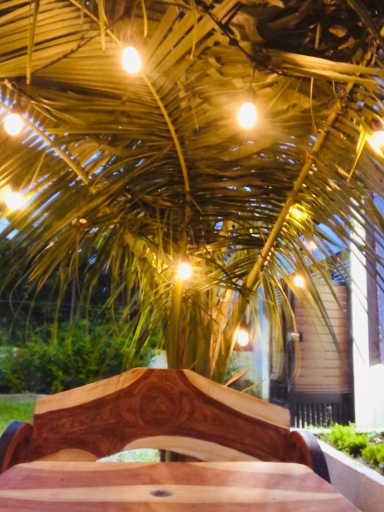 Richville Little Boracay Guest House Calatagan Exterior foto